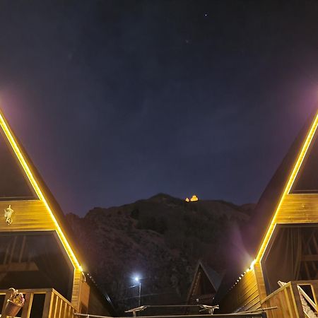 Pine Chalet Kazbegi Luaran gambar