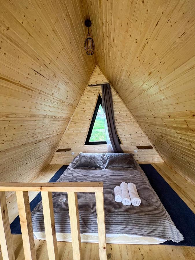 Pine Chalet Kazbegi Luaran gambar