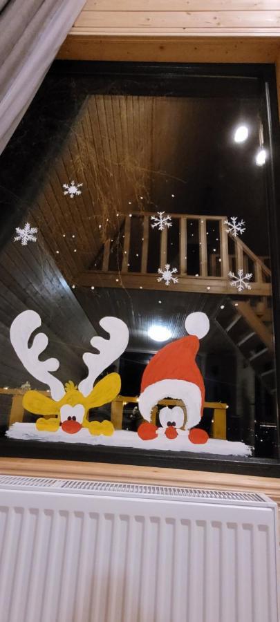 Pine Chalet Kazbegi Luaran gambar